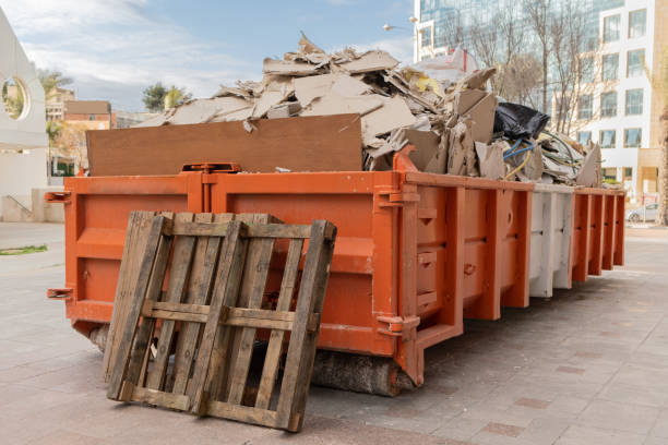 Best Local Junk Hauling  in Struthers, OH