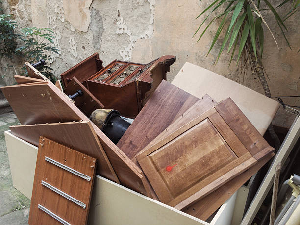 Best Appliance Disposal  in Struthers, OH